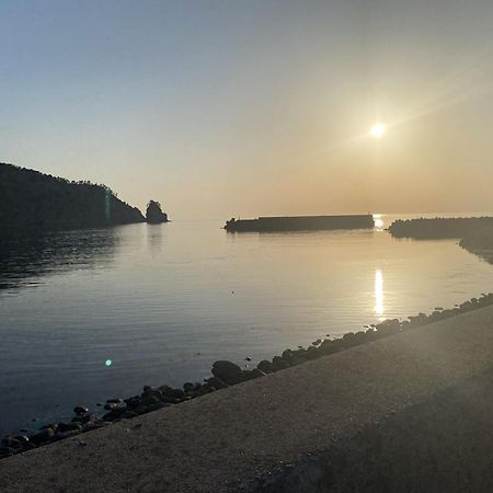 Guesthouse碧 隠岐の島町 エクステリア 写真